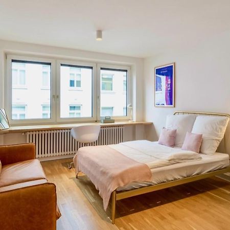 Aparthotel Stacey Alster Amburgo Esterno foto