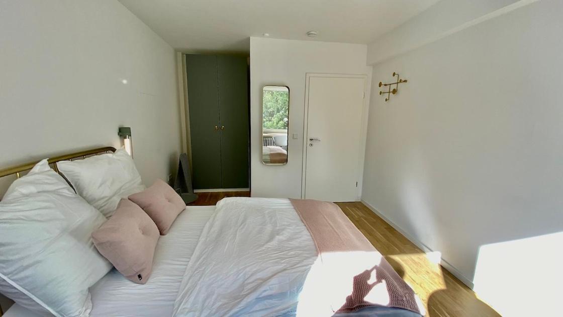 Aparthotel Stacey Alster Amburgo Esterno foto